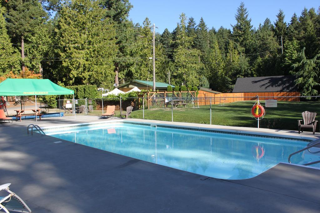 Pender Harbour Resort & Marina Garden Bay Exterior foto